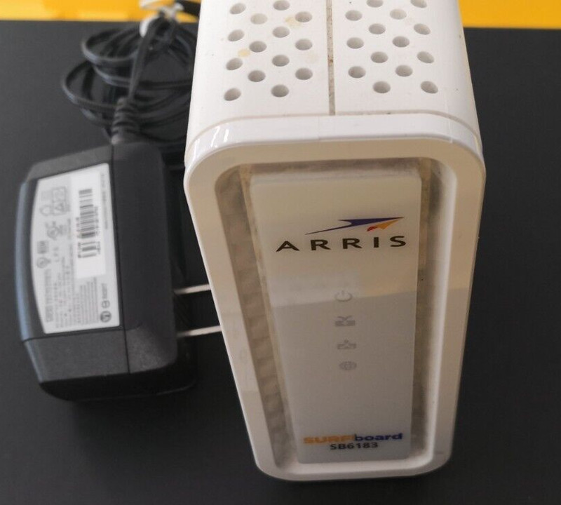 ARRIS SB6183 686 Mbps Cable Modem, White