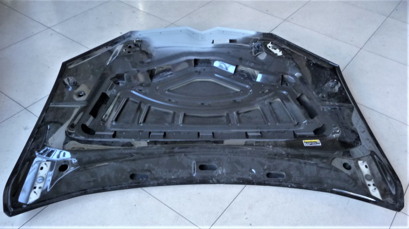 2018-2021 Lamborghini Urus Front Hood Bonnet Panel 4ML010515A OEM