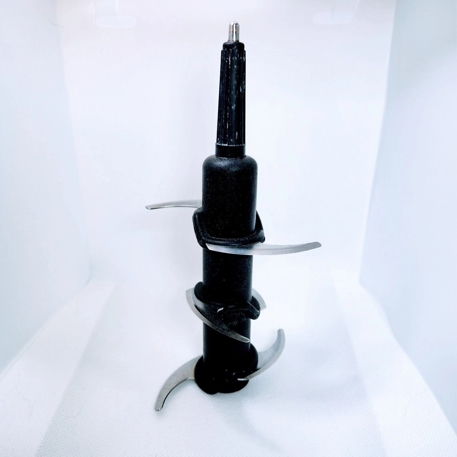Ninja NJ600 Blender 900 Watts-72 oz- 9 Cup 6-Blade Replacement Blade