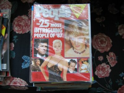 People Weekly (The 25 Most Intriguing people of '87...Princess Di ,, December 2