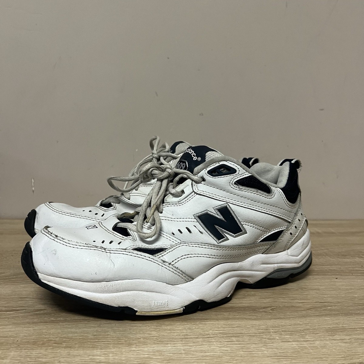 New Balance 609 Cross Training Sneakers Mens 11 4E White
