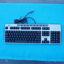 HP Wired PS/2 Keyboard Black 271122-B35 Model KB-0133 no Retail Packaging