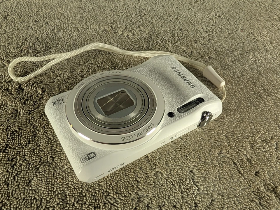 Samsung WB35F 16.2MP Smart WiFi/NFC Digital Camera White - Tested - Image 4 of 4