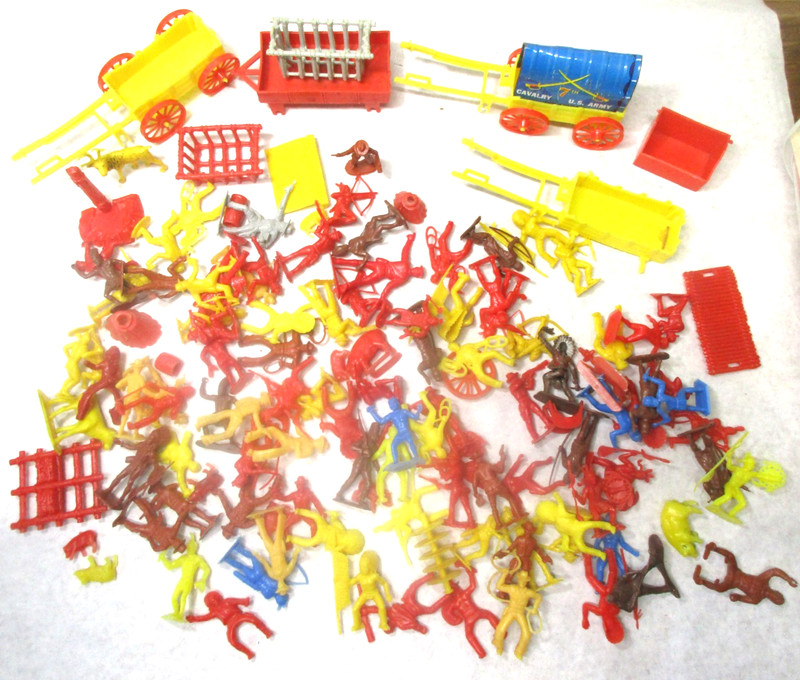 Vintage Lot of Cowboys, Indian Cavalry, Wagons, Animals. Over 125 pieces