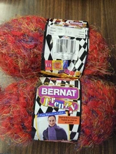 Bernat Frenzy "Racy Red" 55530