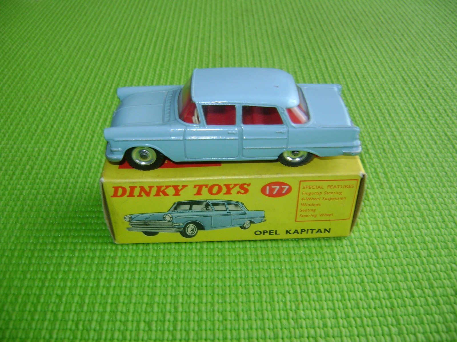 ATLAS DINKY JOUETS 177, Opel Kapitan Certificat De Authenticité, Mint