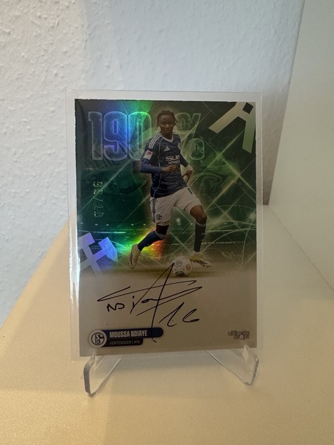 Ultimate Dropz FC Schalke 04 Moussa Ndiaye Grün /36 Auto On Card