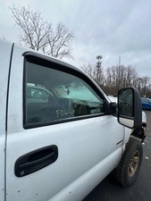 01 02 03 04 05 06 07 CHEVY SILVERADO 3500 Front Door Glass Passenger Side Right
