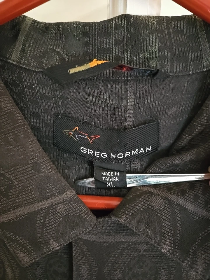 Greg Norman Short Sleeve Button Up Shirt Mens Size XL Rayon Blend Grey/Olive - Image 4 of 4