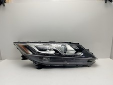 2018-2020 MITSUBISHI ECLIPSE CROSS RIGHT PASSENGER OEM HEADLIGHT  NOT FULL LED