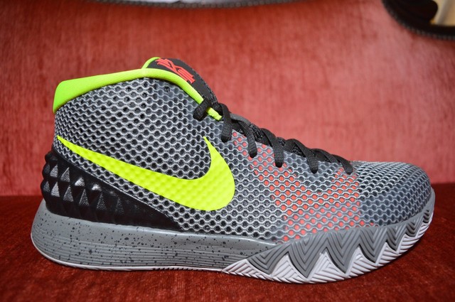nike kyrie 1 donna online