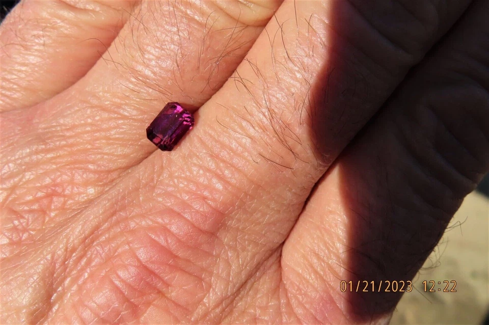 Драгоценный камень турмалин 1,04 карата розовый цвет для коллекционеров/изготовления ювелирных изделий - Изображение 4 из 4