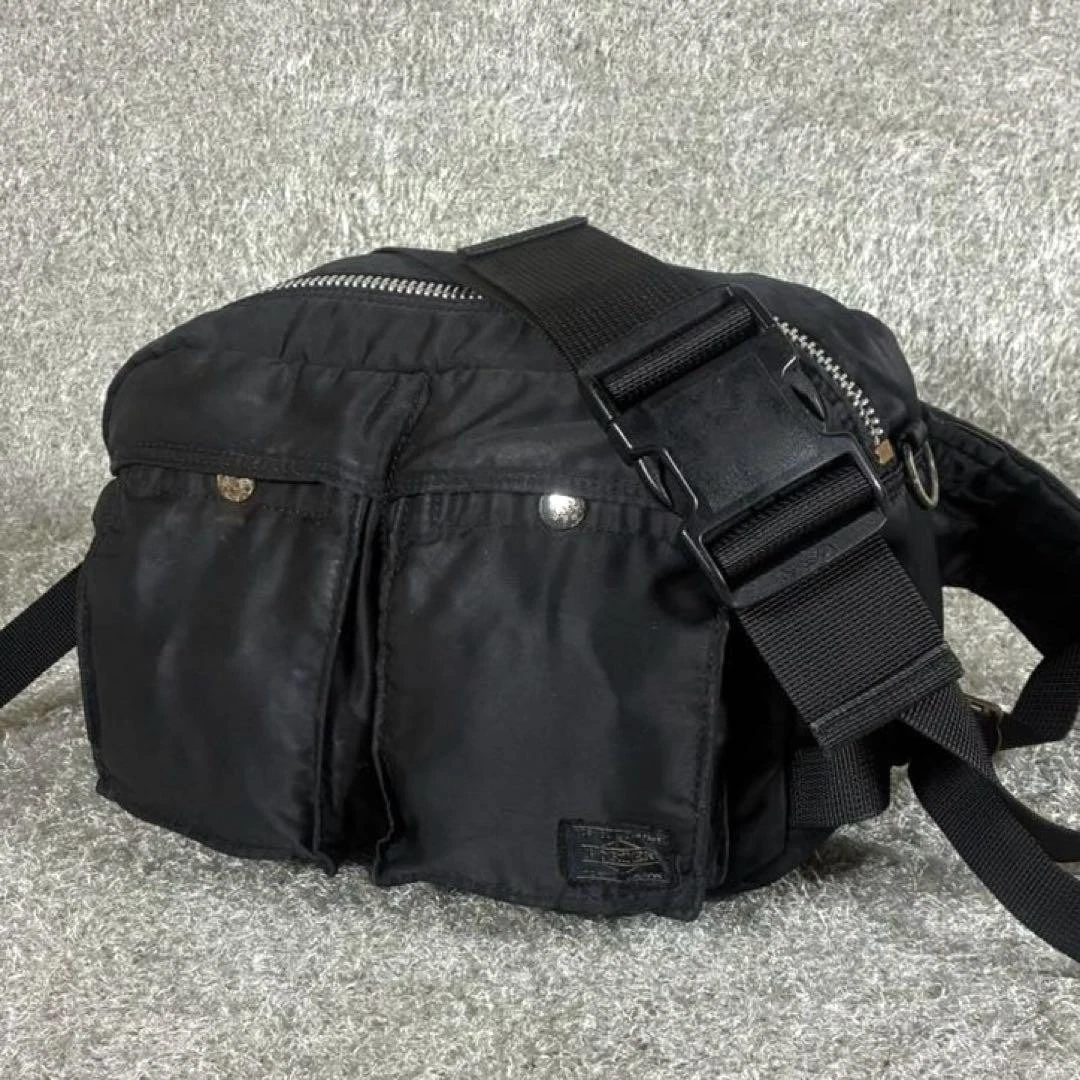 PORTER Yoshida TANKER Gürteltasche L altes Modell schwarz Nylon Body Bag Made in Japan