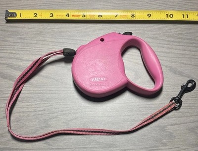 Flexi Standard 1 Retractable Dog Leash   16 ft Length  Small Dogs 25 lbs or Less