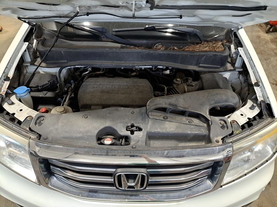 Husillo/nudillo delantero lado pasajero Rh 2013 Pilot Sku #4292971 Foto 3 de 4