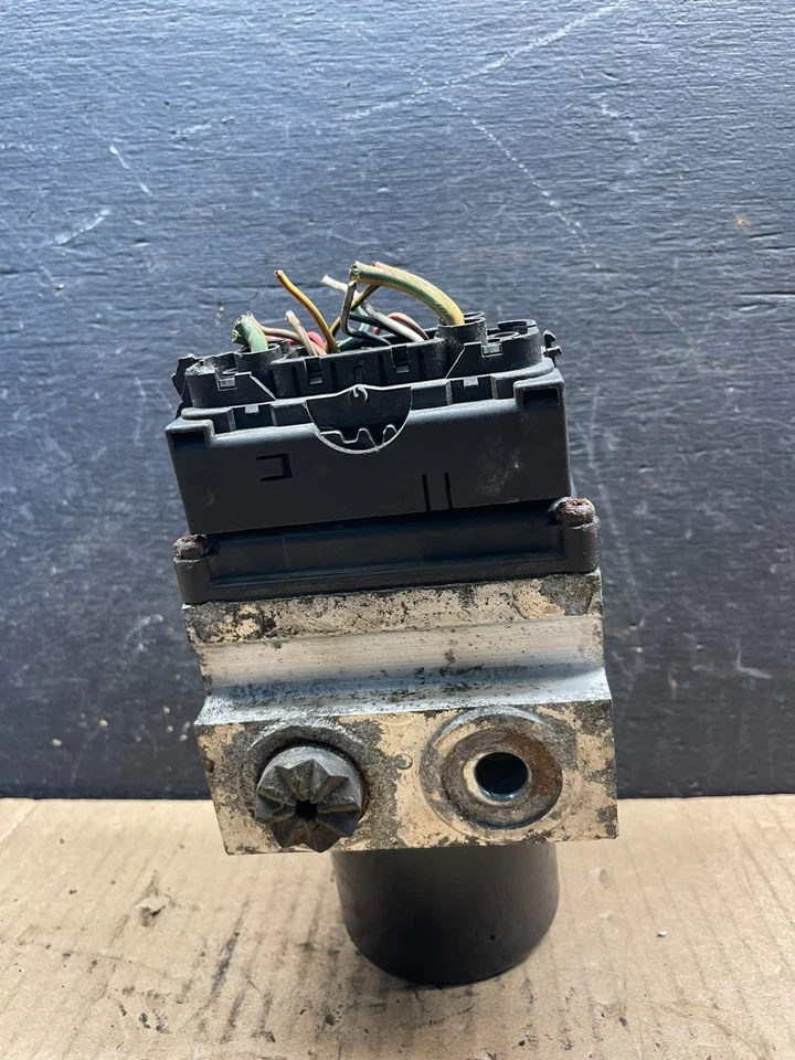 Ford F250 F350 SD 2005 2006 2007 ABS módulo de bomba de freno antibloqueo r9391 DG Foto 3 de 4