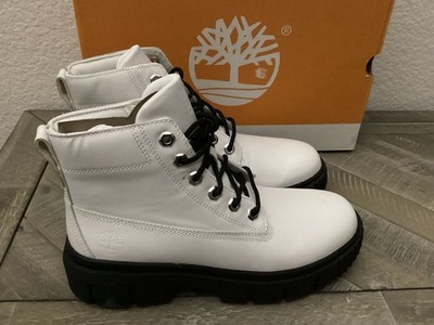 NWT TIMBERLAND Women's Greyfield Leather Boots, size 9.5