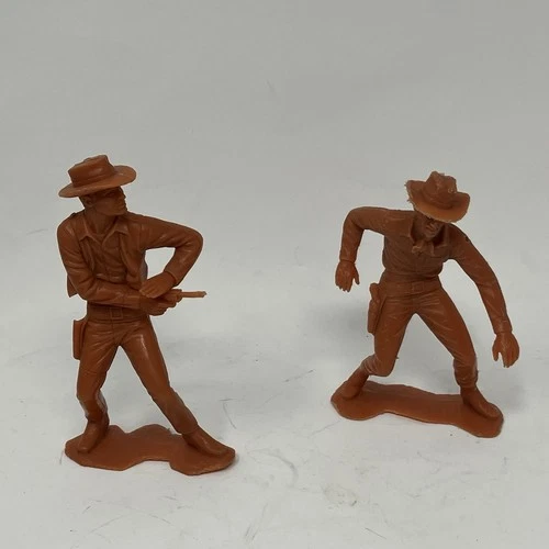 VINTAGE 1964 LOUIS MARX & CO. COWBOYS 6” Figures PLASTIC -