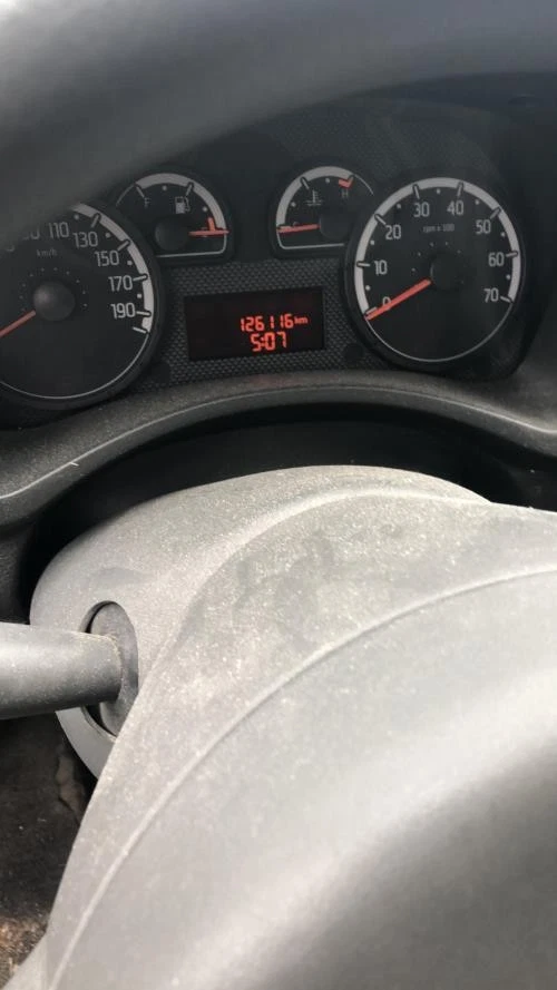 Etrier arriere gauche (freinage) FIAT PANDA 2 77365748 - Photo 4/4