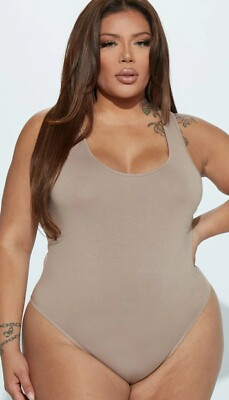sexy plus size clothing stores Women's Plus Size Plus Size Black T-Shirt Bra main image 1