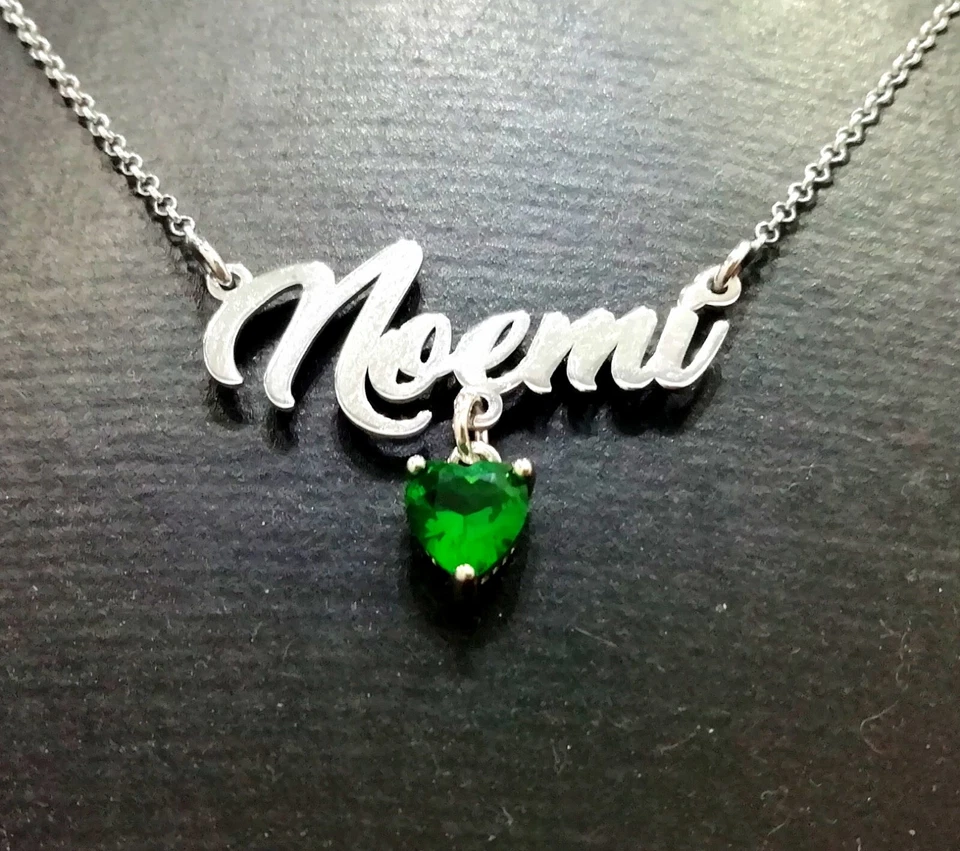 COLLANA DONNA PERSONALIZZABILE CON NOME E CUORE PENDENTE IN ARGENTO 925  - Immagine 2 di 4