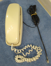 AT T Ivory Trimline 210 Phone Telephone Tested - WORKS