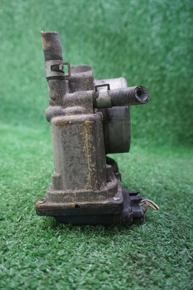 Nissan Titan XE S 2006 5,6 L carrocería del acelerador fabricante original 161197S000 Foto 4 de 4