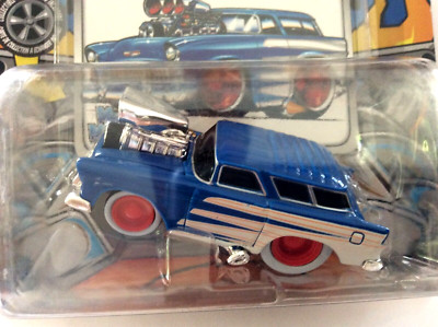 MUSCLE MACHINES  1955 CHEVY NOMAD WAGON - 1/64 - 55 CHEVY  -