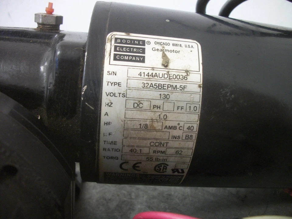 BODINE 1/8HP 40:1 RATIO DC GEARMOTOR 32A5BEPM-5F 130VDC 62RPM - Image 4 of 4
