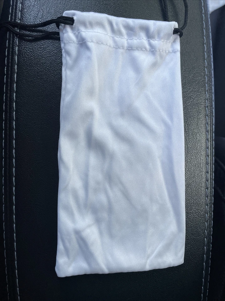 White The Look Eyeglass Case Drawstring Pouch Cloth Bag Lot of 50 Soft Sunglass Foto 3 de 4