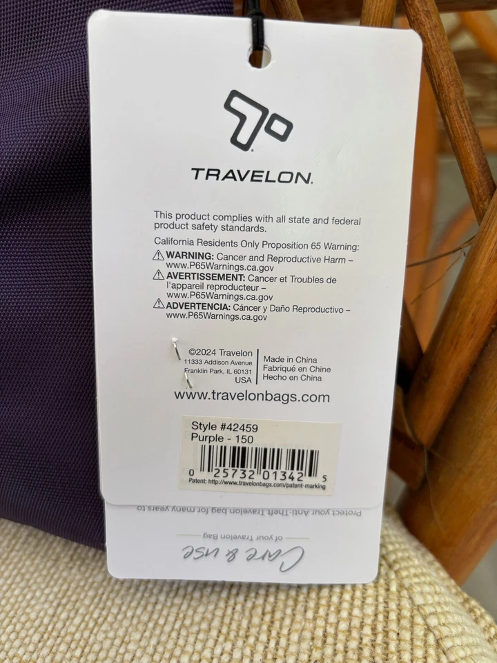 Mini bolso de hombro clásico antirrobo Travelon color: púrpura Foto 4 de 4