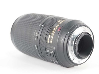 Nikon NIKKOR AF-S VR Zoom 70-300mm f/4.5-5.6 G IF-ED w/ Box [Near