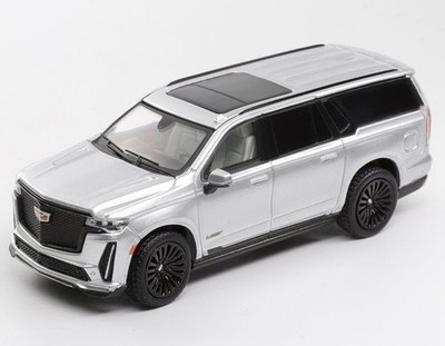 CADILLAC Escalade ESV - 2023 - silver - Shadow 1:64