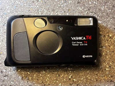 フィルムカメラ YASHICA T4 KYOCERA ZEISS TESSAR 3.5/35 KYOCERA Yashica T4 Carl Zeiss Tessar T* f/3.5 35mm Film Camera | eBay