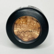 MAC Extra Dimension Eye Shadow - QUICK AS A FLASH - 0.04 oz Brand New