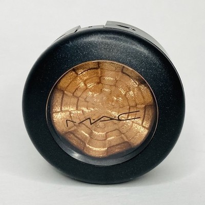 MAC Extra Dimension Eye Shadow - QUICK AS A FLASH - 0.04oz Full Size NEW