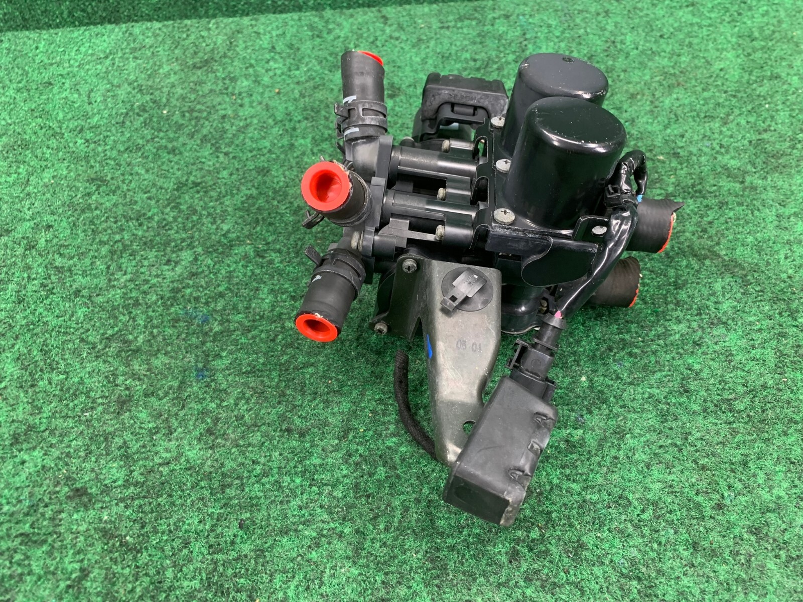 🛑 03-18 Bentley Continental GT GTC Flying Spur HVAC Heater Coolant Valve OEM