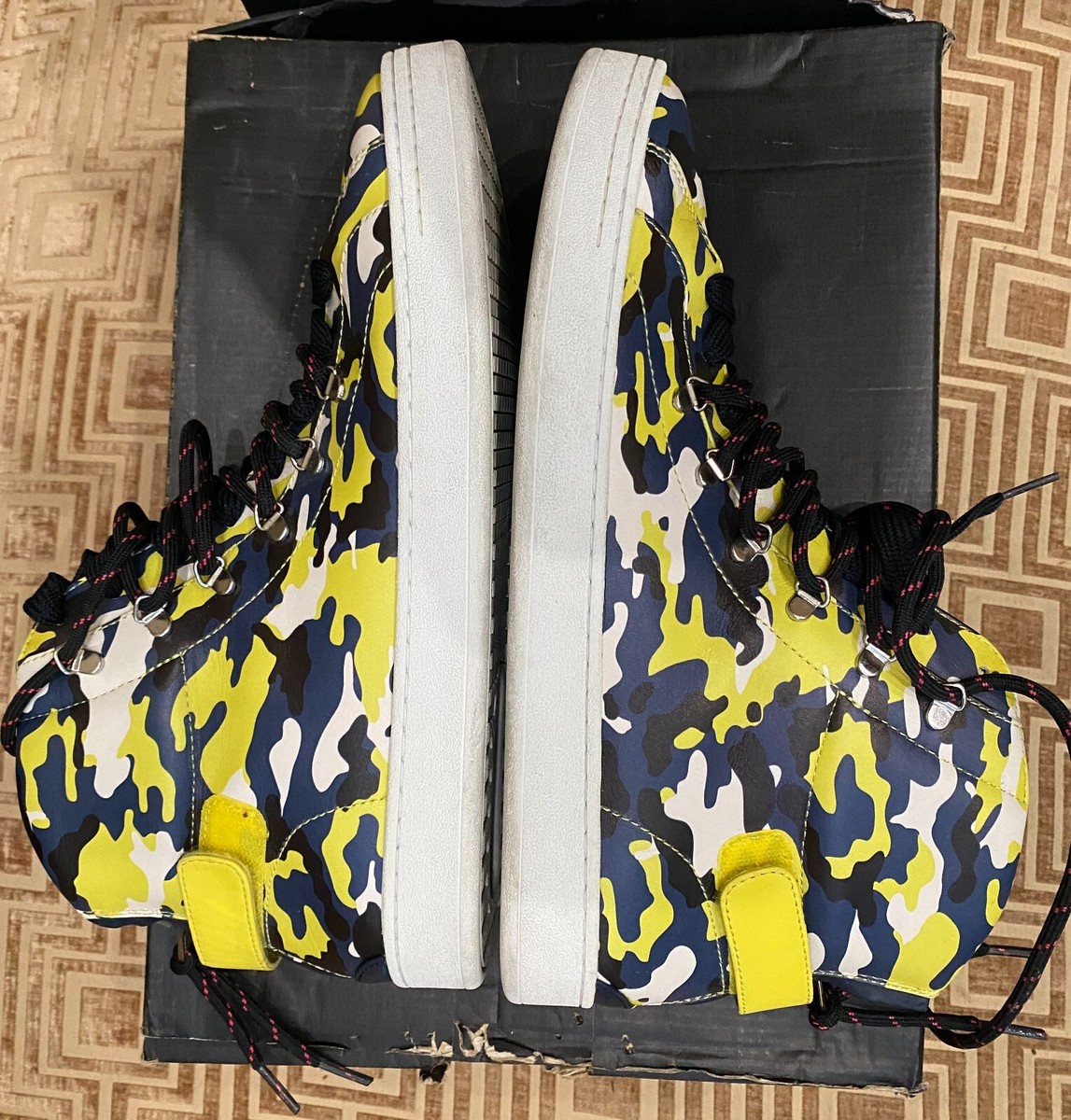 ドルガバ　18k DOLCE GABBANA - High-Top Sneaker - in neon yellow/black/white