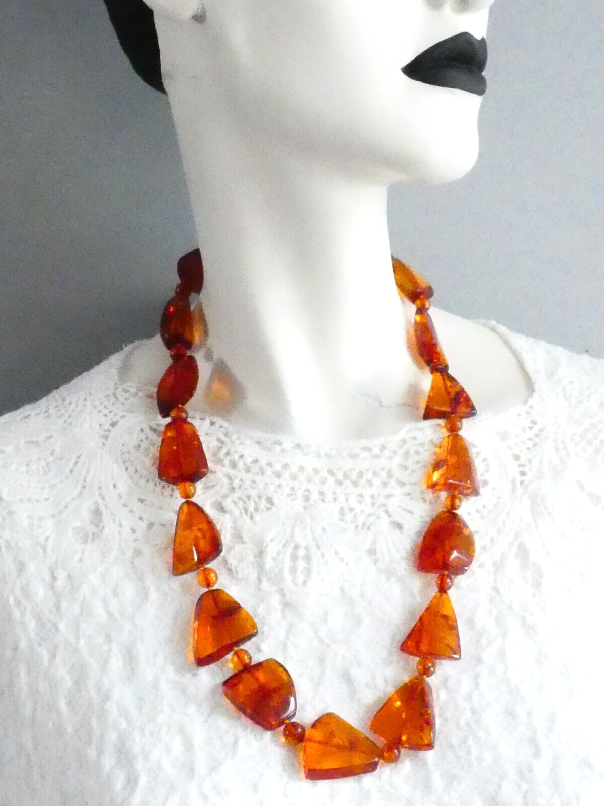 Beautiful Reconstituted Triangular Mixed Shape Ro… - image 1