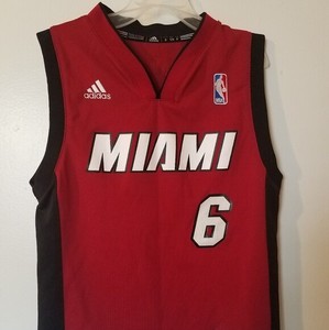 lebron james jersey boys