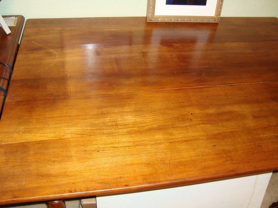 French walnut Louis Philippe period farm table, walnut, circa 1840  - Image 3 of 4