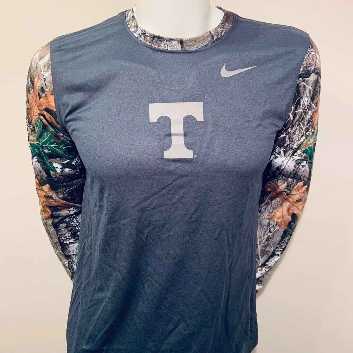 Nike blue shop camo shirt