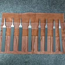 CORRADI Checkering Files, set 8 pcs, 4 Regular Pillar and 4 Special Hand in roll