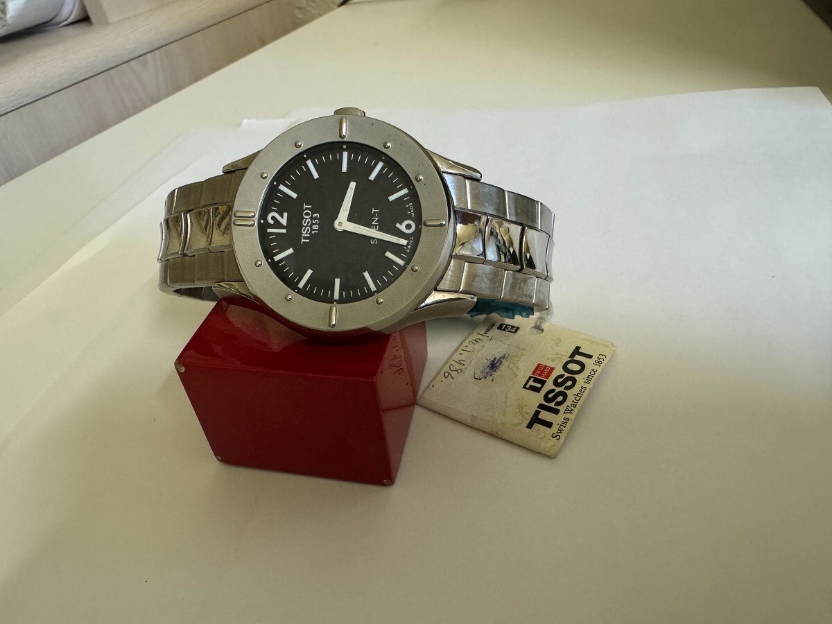 NOS Men's Tissot Silent-T Tactile stainless steel Watch 39mm