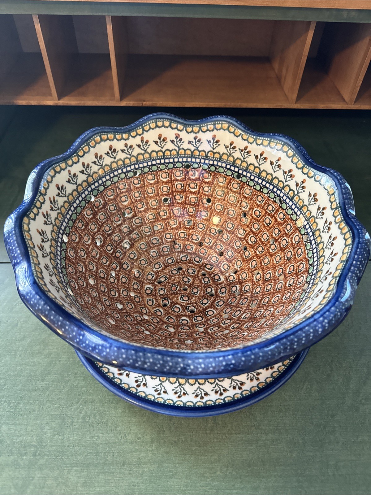 XL Polish Pottery Boleslawiec Fruit Bowl w/ Platter. Unikat: Artist T. Liana.VTG