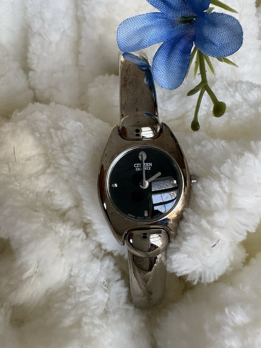 Citizen Bangle Quartz Watch Amazon.com: Citizen Women main image 4