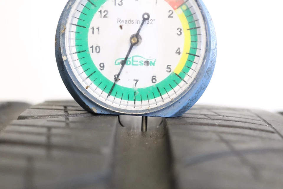 Two 315/35R21 3153521 Pirelli Scorpion Verde Porsche NO 111V 8/32 D92 - Image 2 of 4