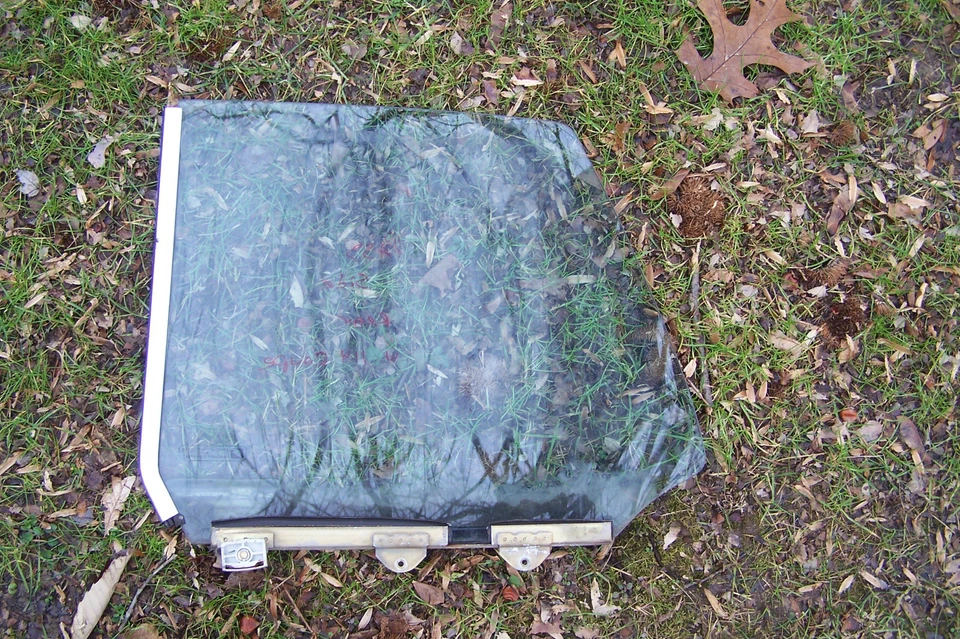 cristal trasero mercedes propietarios 250 c 280c 1971 1970 1969 1972 1973 1974 1975 usado Foto 3 de 4