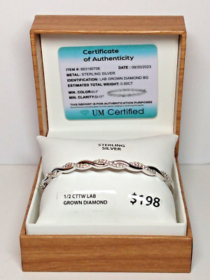 Unique Moments 1/2 cttw Lab Grown Diamond Sterling Silver Infinity Armreif