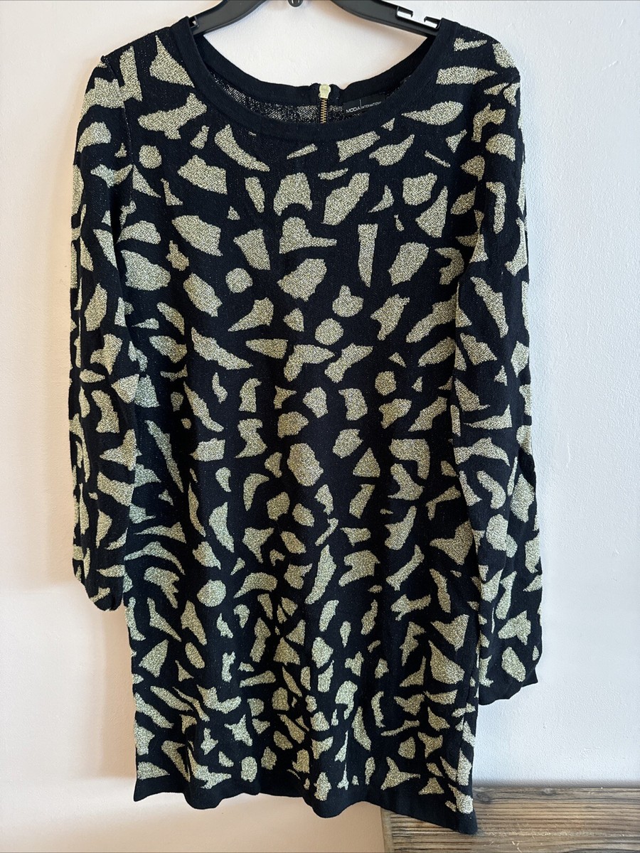 green emerald velvet dress Sarah Gold Knit Dress Black – Aleeza Paris main image 1